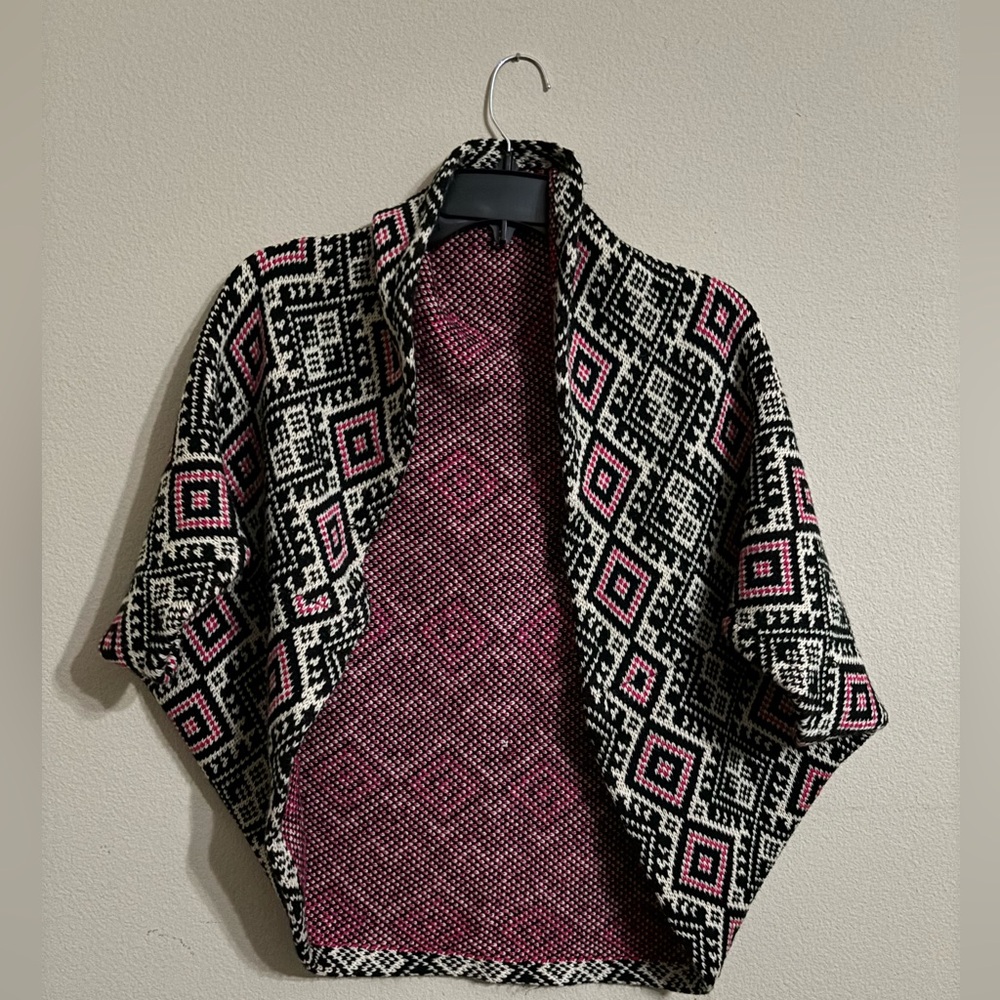 Handcrafted Geometric Shawl